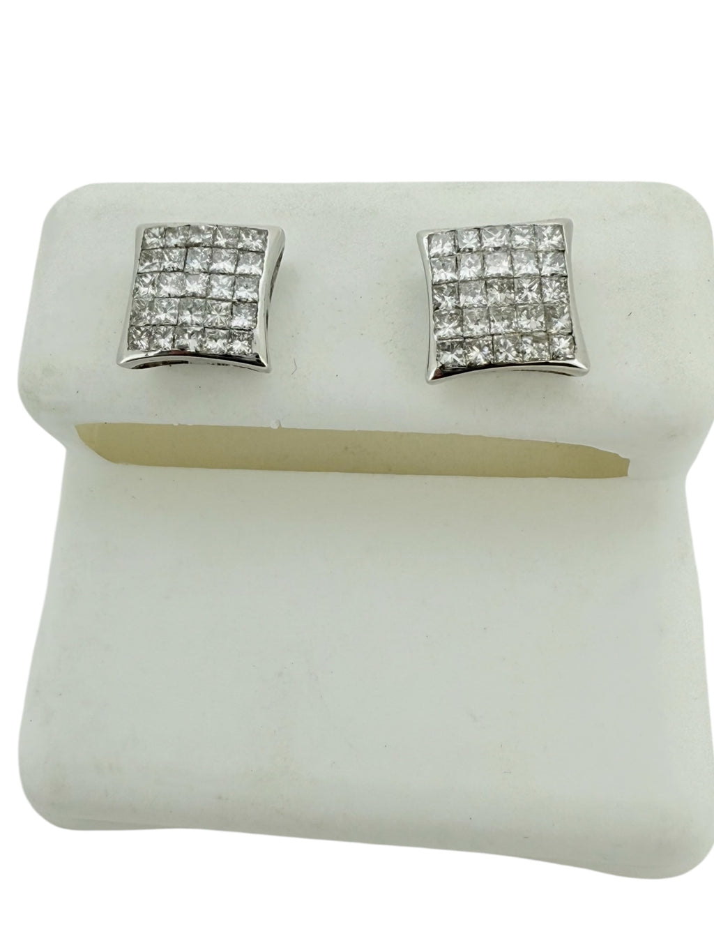 Earrings 0.79ct 14 KT diamonds Weight 1.9gm