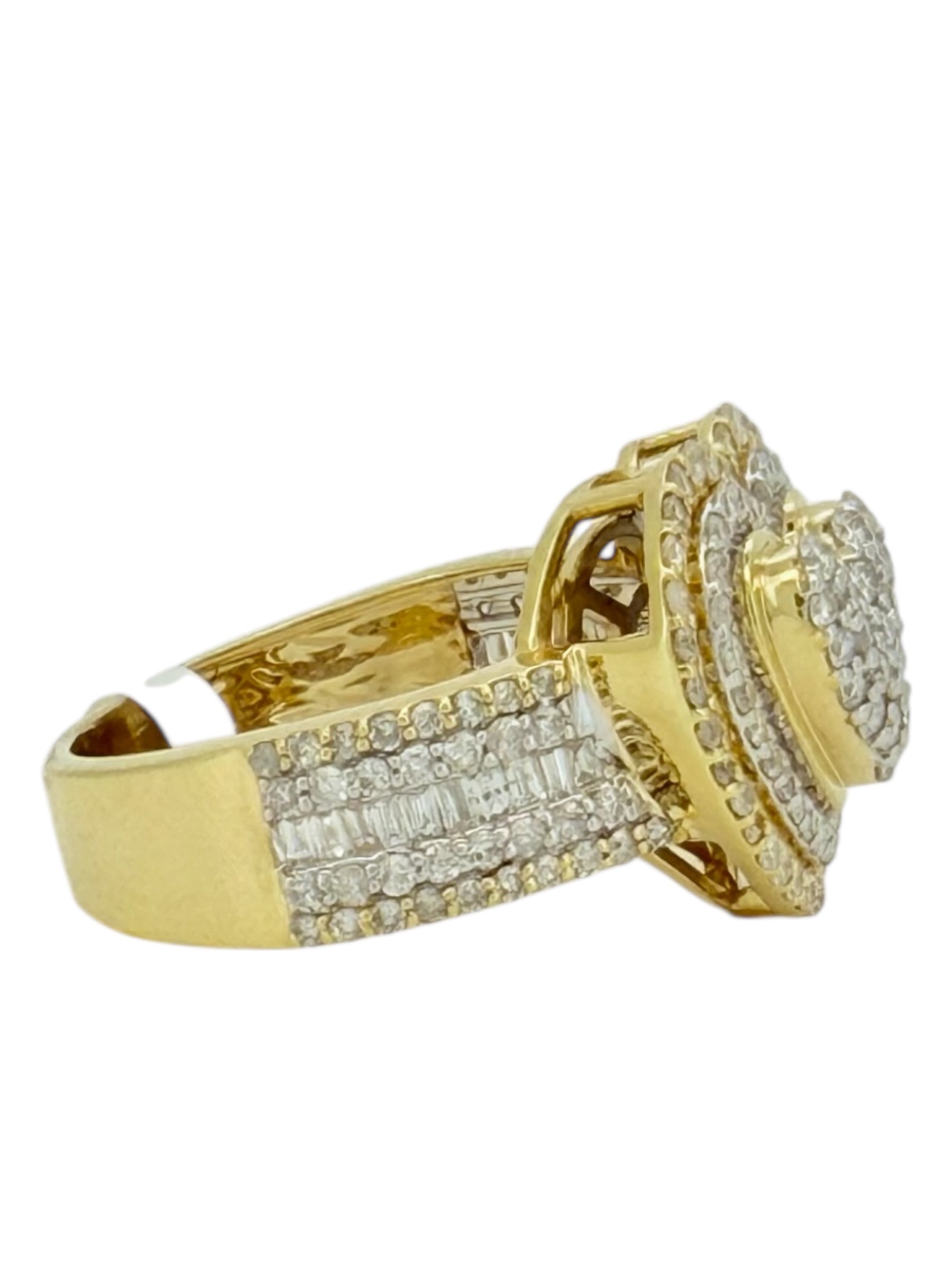 Rings Women 1.1ct 14 KT diamonds Size 7/2 Weight 5.3gm