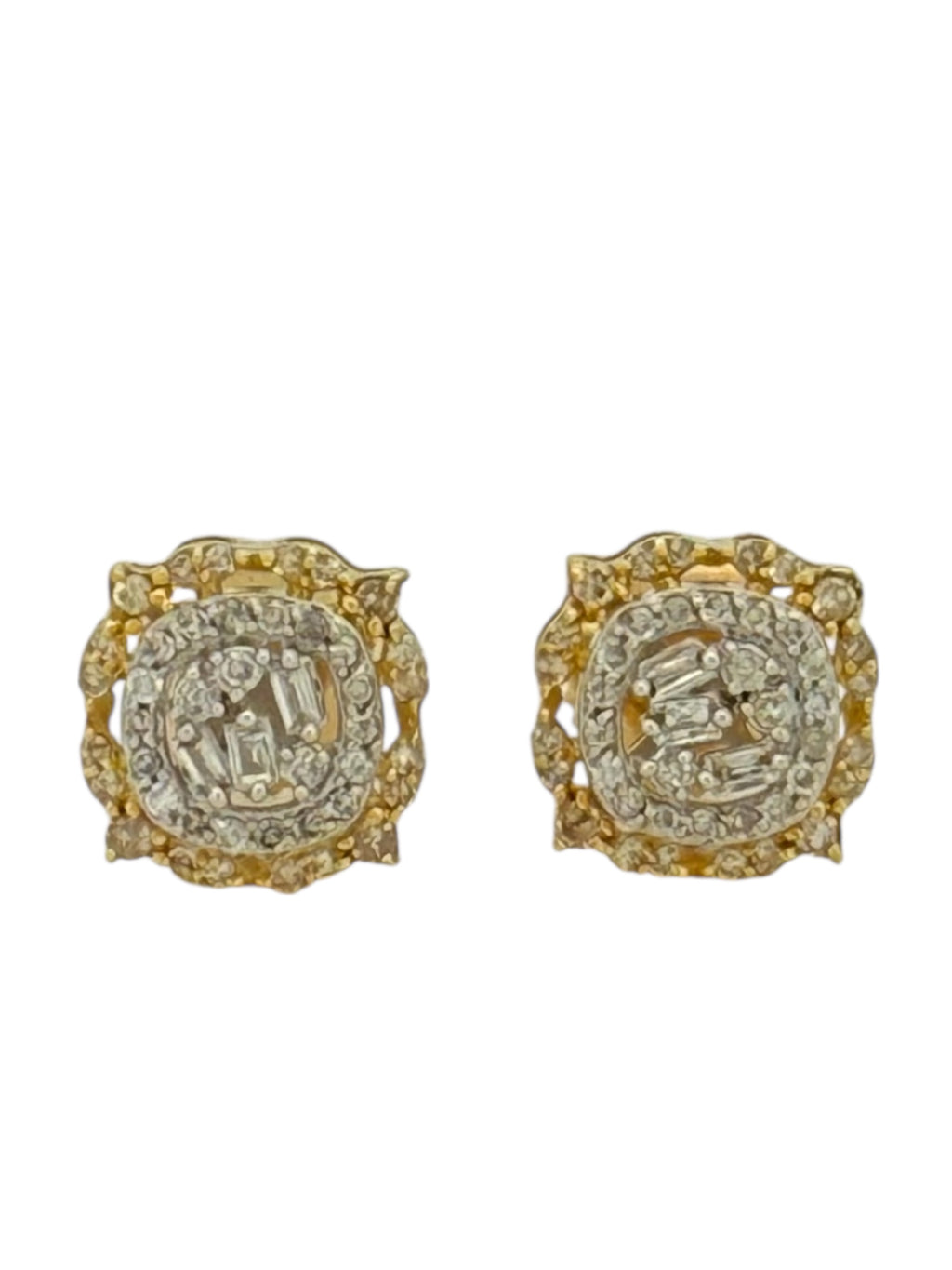Earrings 0.28ct 14 KT diamonds Weight 1.5gm