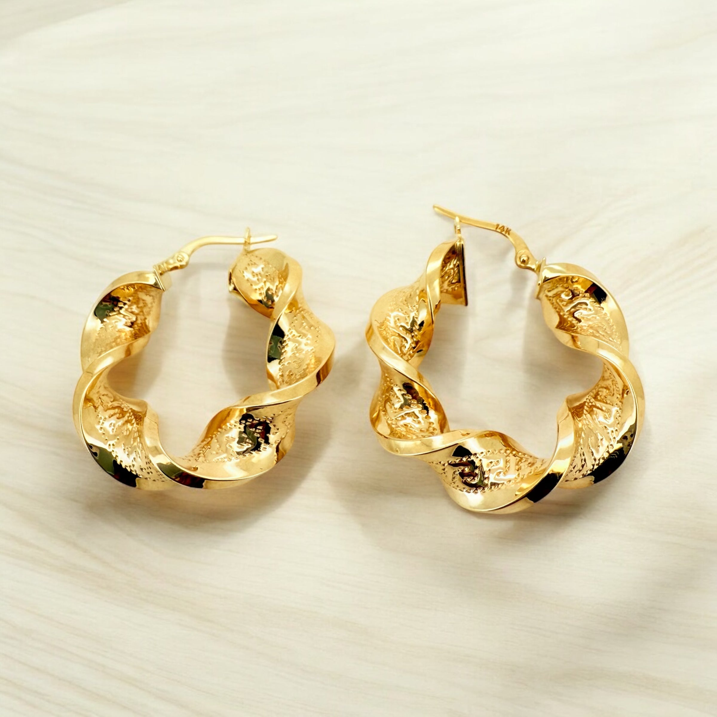 Earrings Crooked 10k Hollow Weight 4.7gm