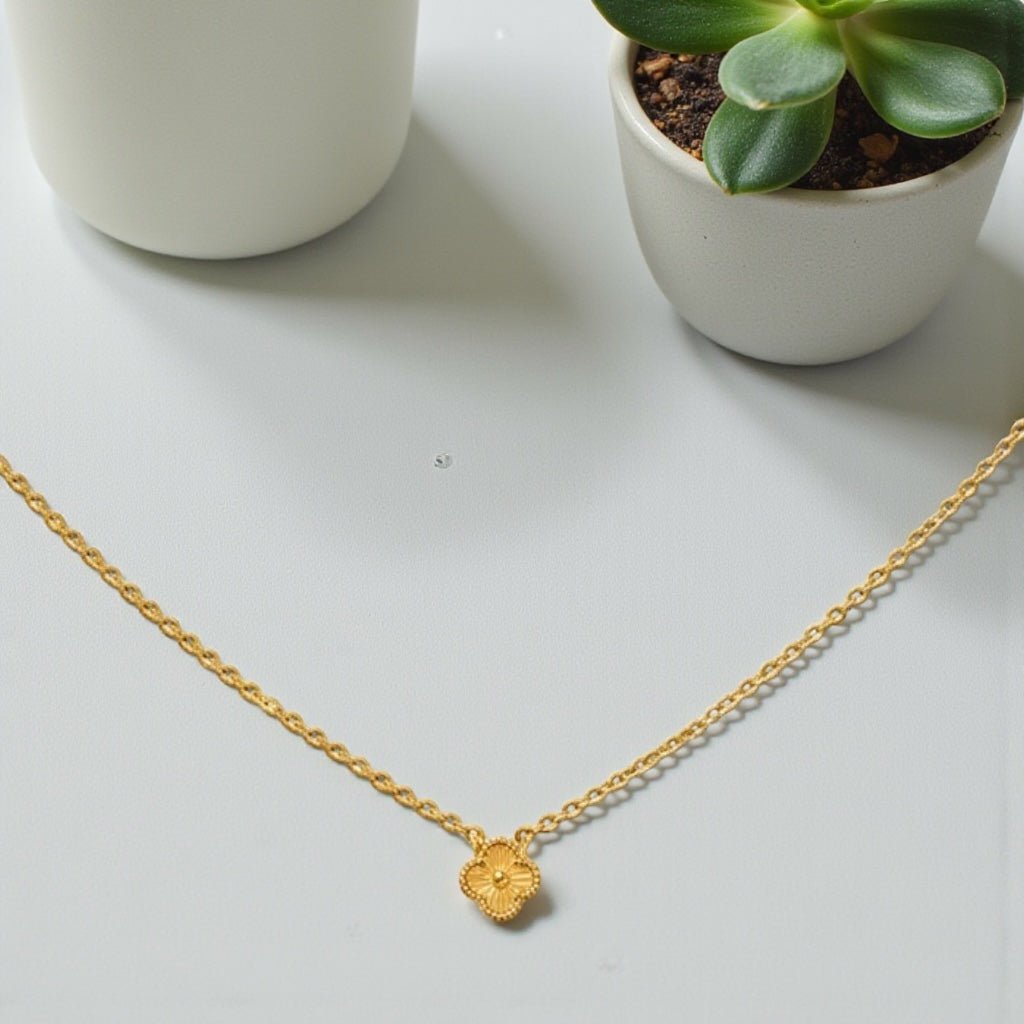 Chains Golden flower 14 KT Hollow Size 16'' Weight 3.9gm