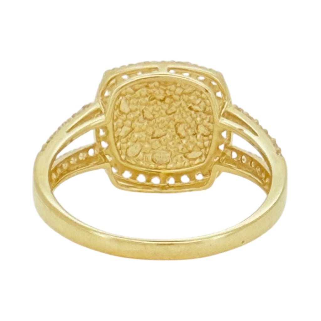 Rings Women 10k zicornia Size 7 1/4 Weight 2.1gm