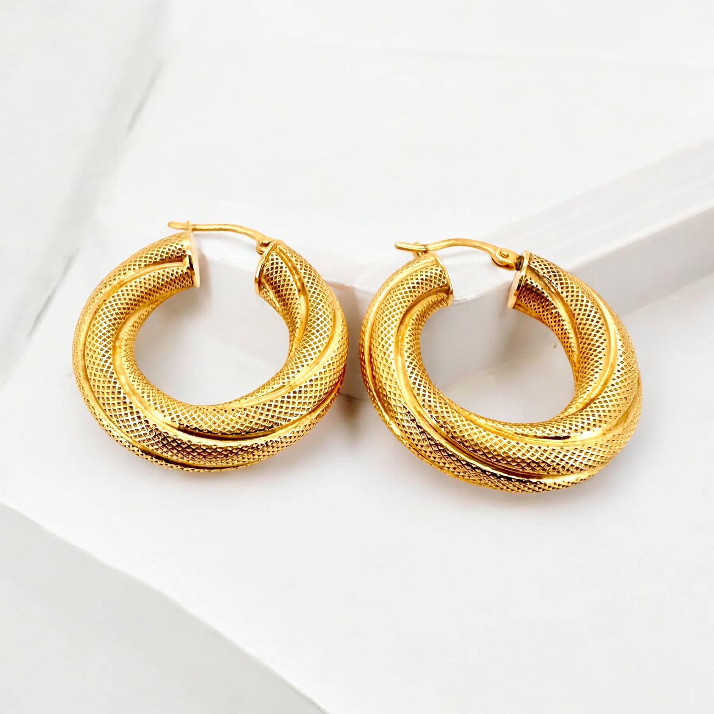 Earrings Crooked 14 KT Hollow Weight 2.6gm