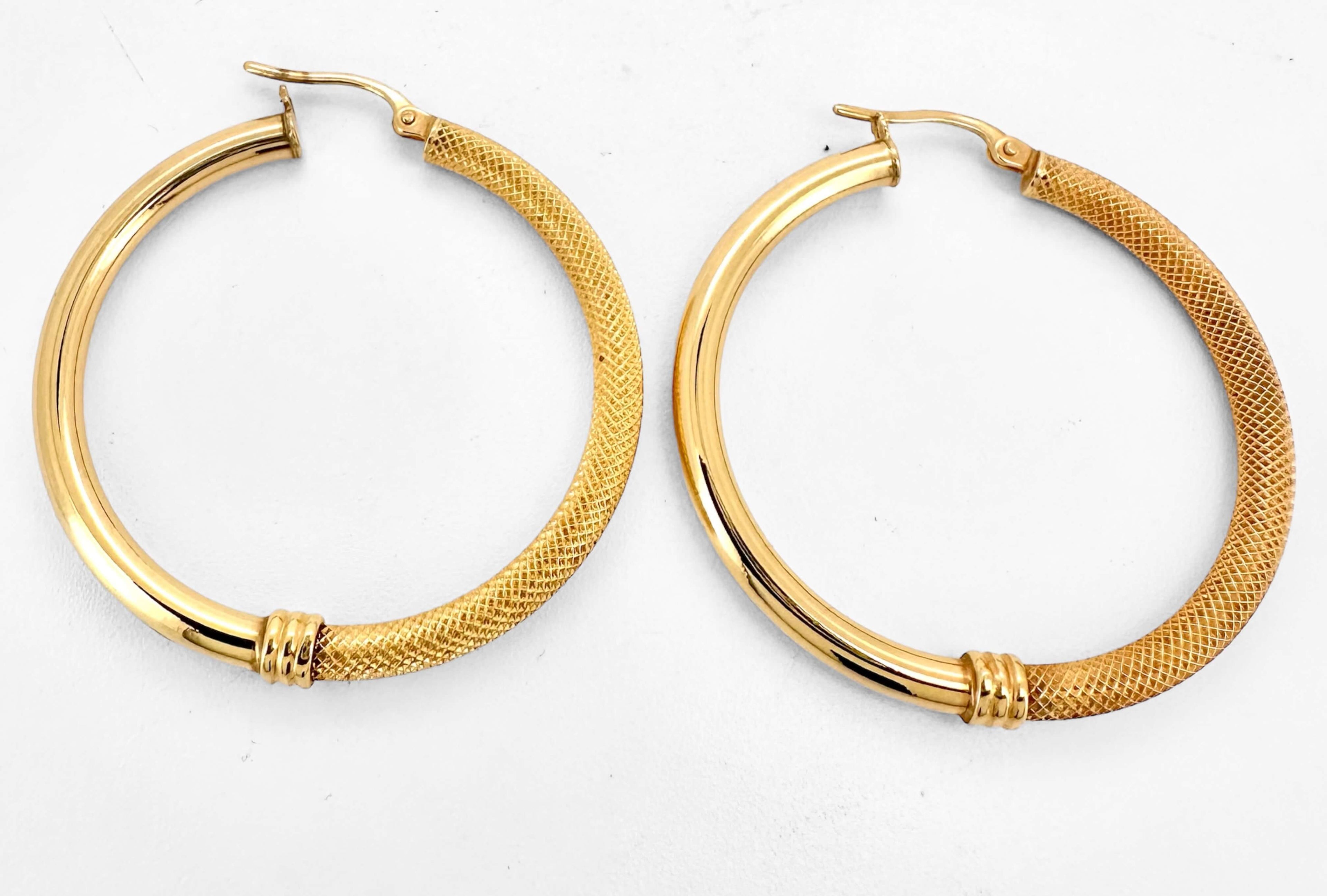Earrings Hoops 14 KT Hollow Weight 3.5gm