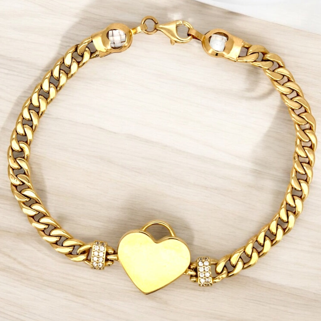 Bracelets heart 14 KT zicornia Size 7''*5mm Weight 8.6gm