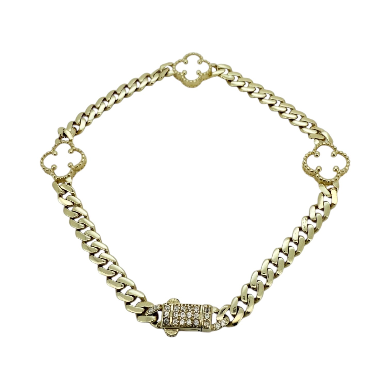 Bracelets White flower 10k Hollow Size 7 Weight 5.1gm