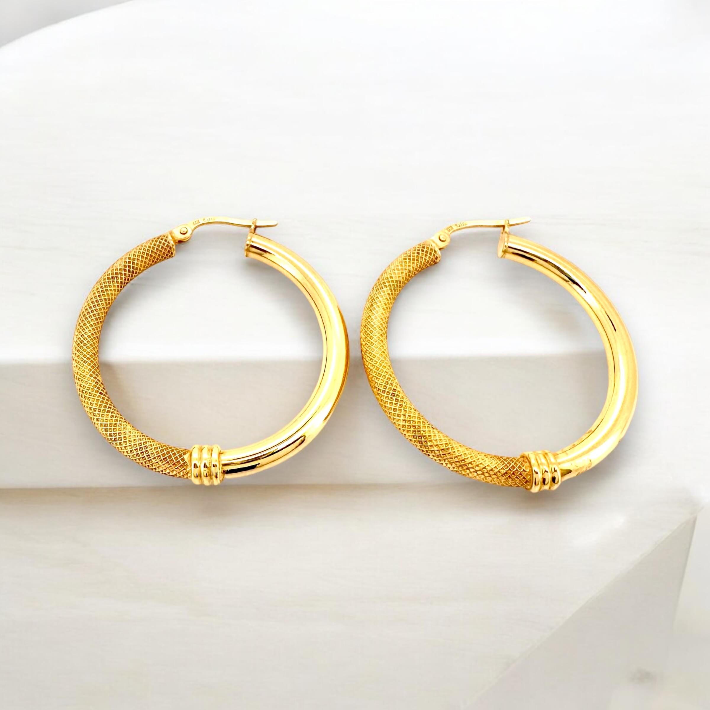 Earrings 14 KT Hollow Weight 3gm