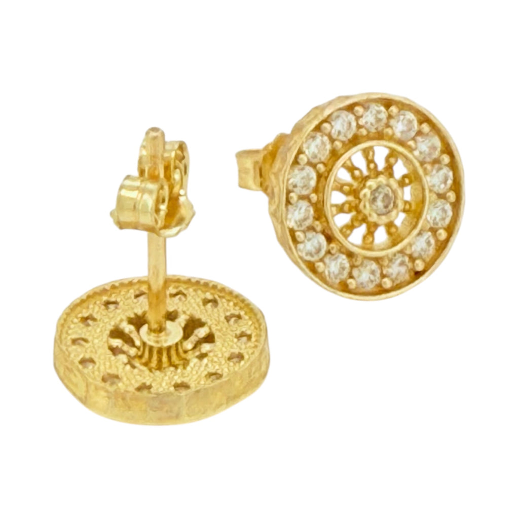 Earrings 10k zicornia Weight 2gm