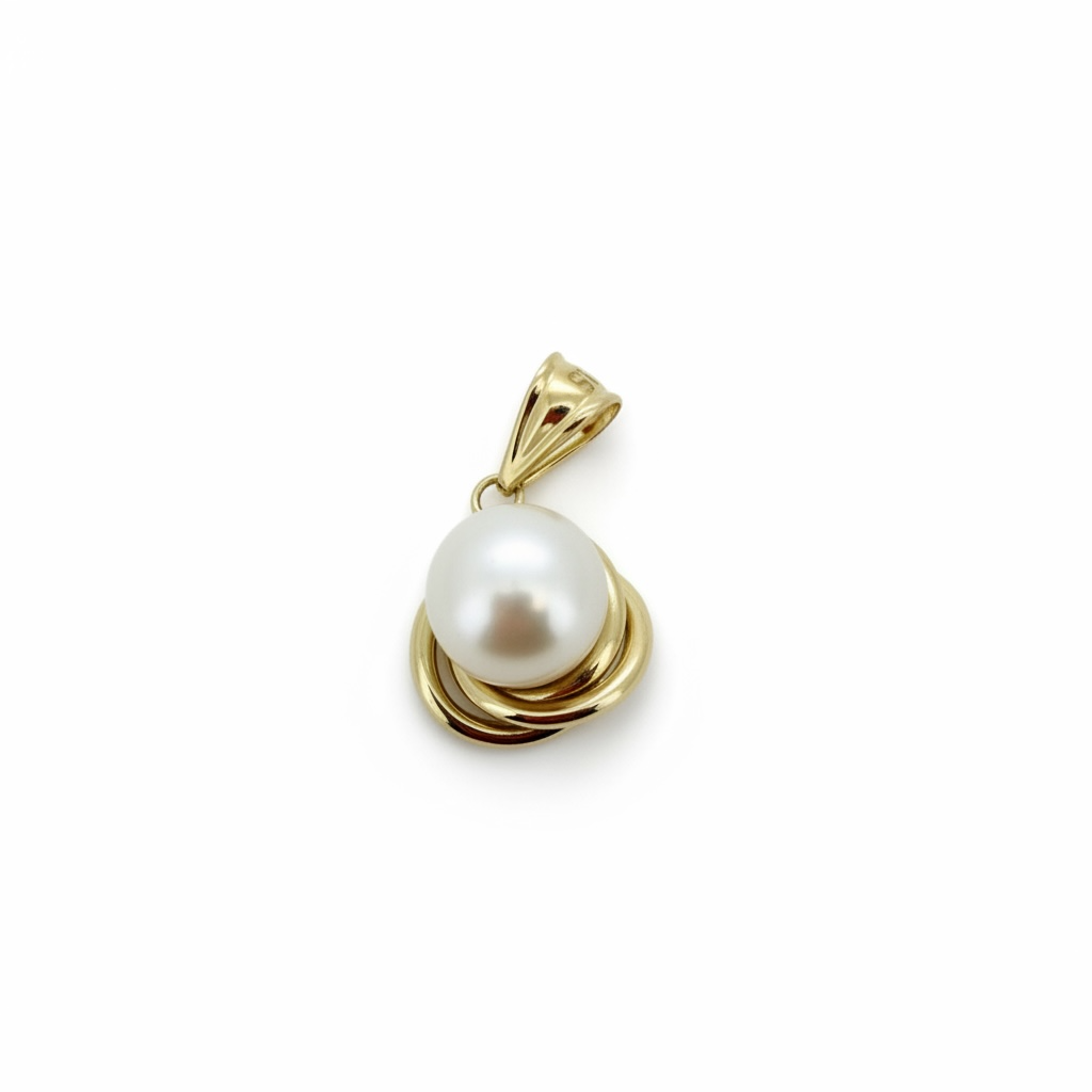 Pendants 14 KT Hollow Weight 1.2gm