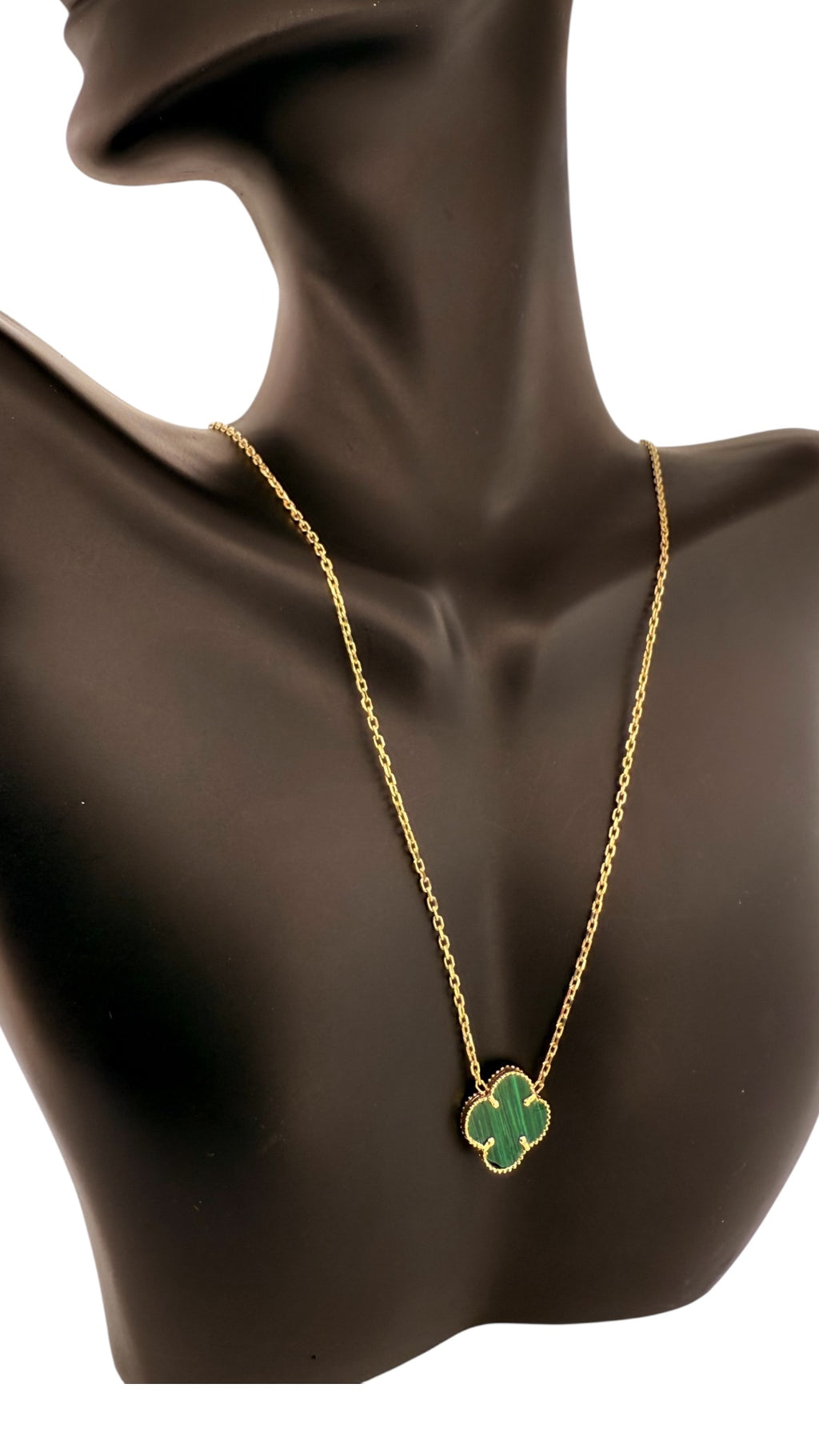 Chains Clover // green flower 10k Size 18'' Weight 3gm