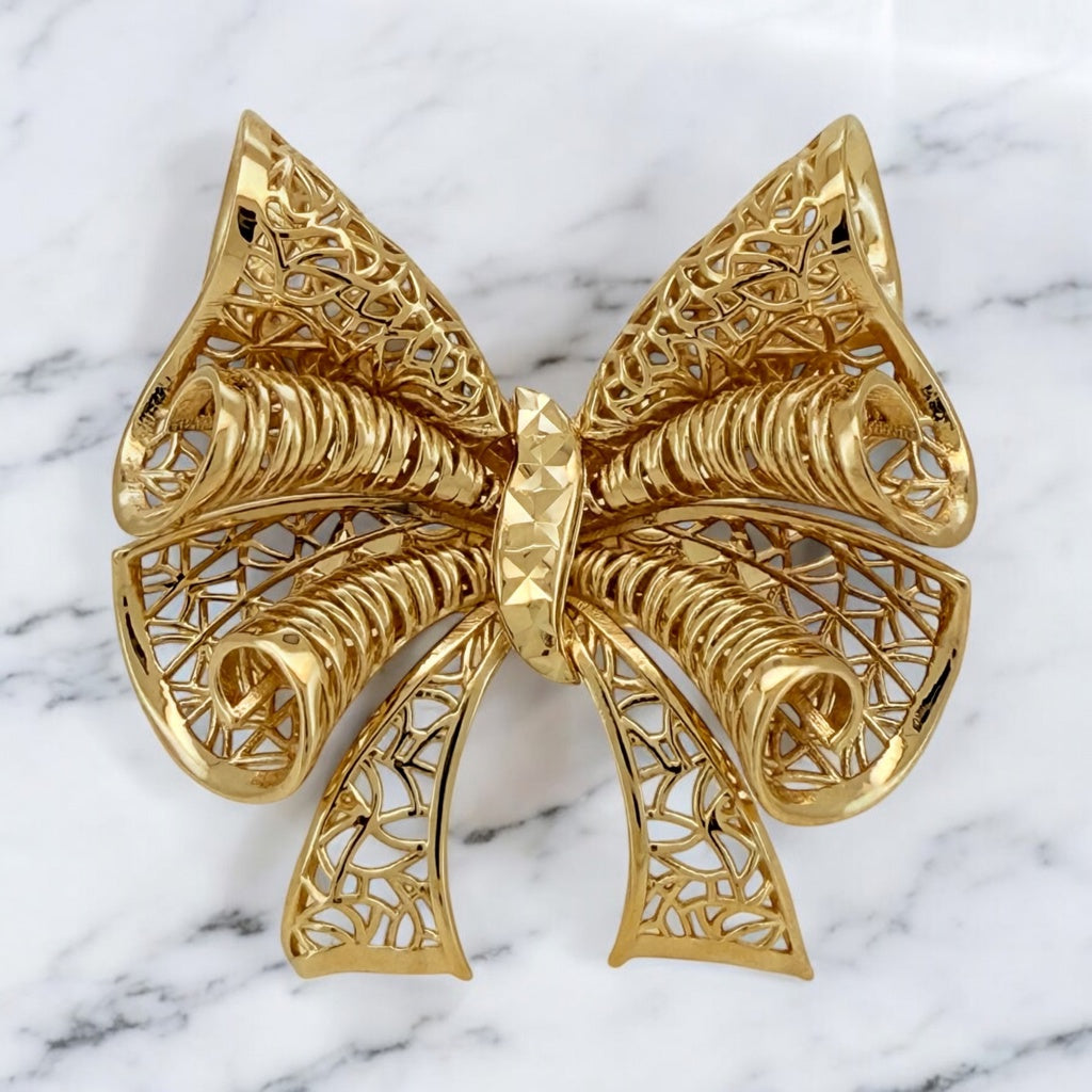 Rings Women Ribbon 14 KT Hollow Size 6 Weight 5.8gm