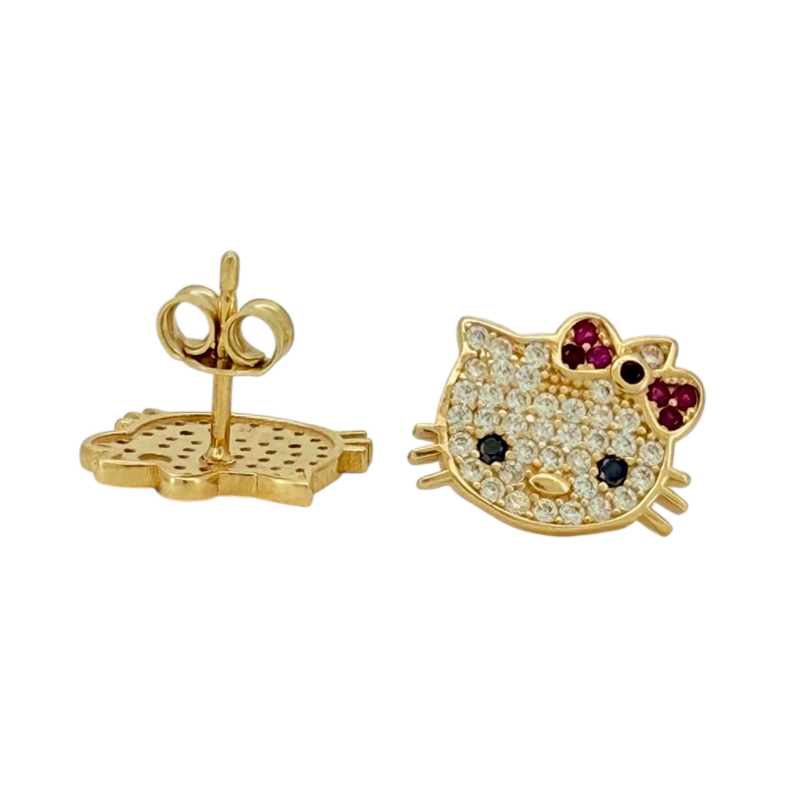 Earrings 14 KT zicornia Weight 1.9gm