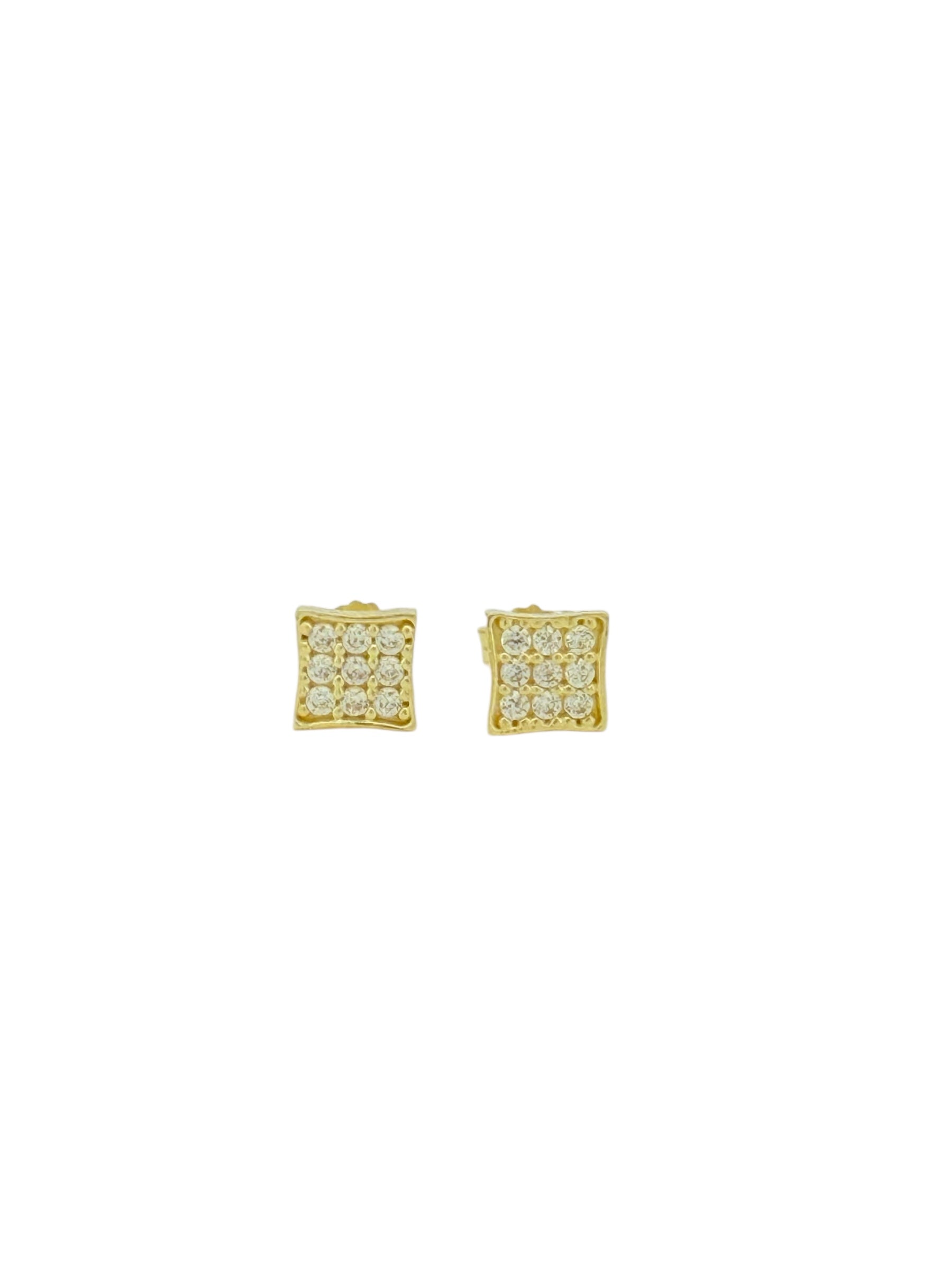 Earrings 10k zicornia Weight 1gm