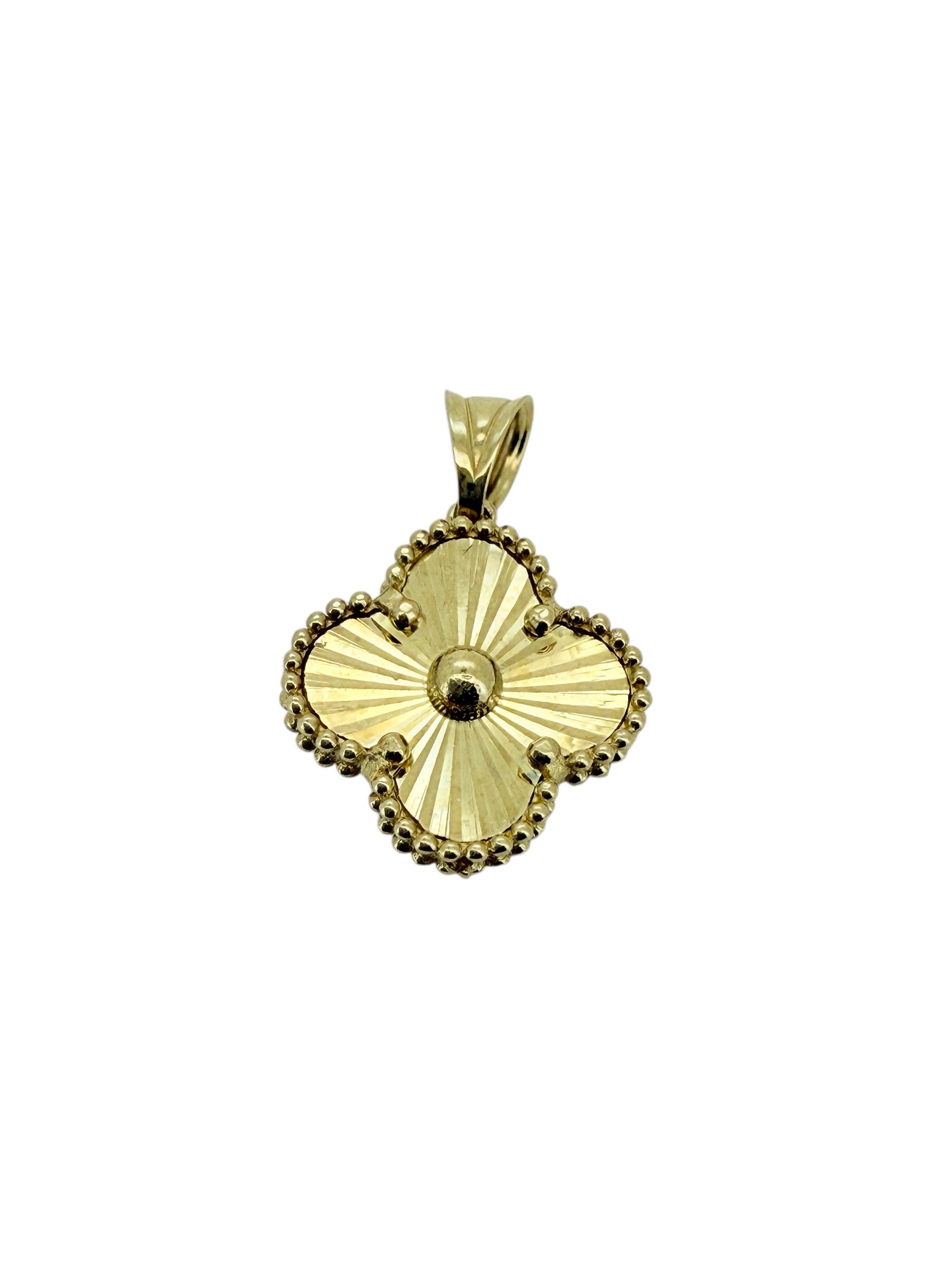 Pendants Golden flower 10k Hollow Weight 1.4gm