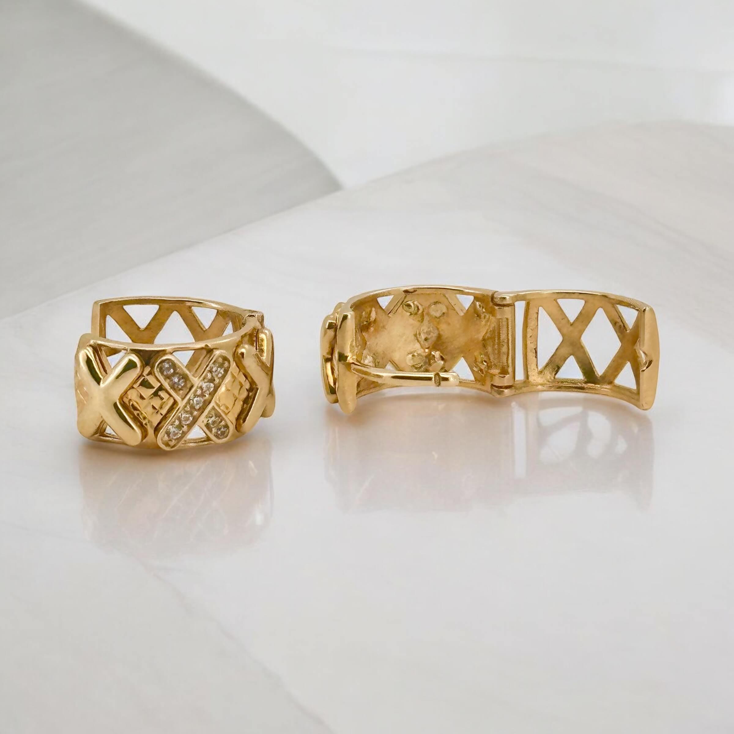 Earrings 14 KT zicornia Weight 3.7GM