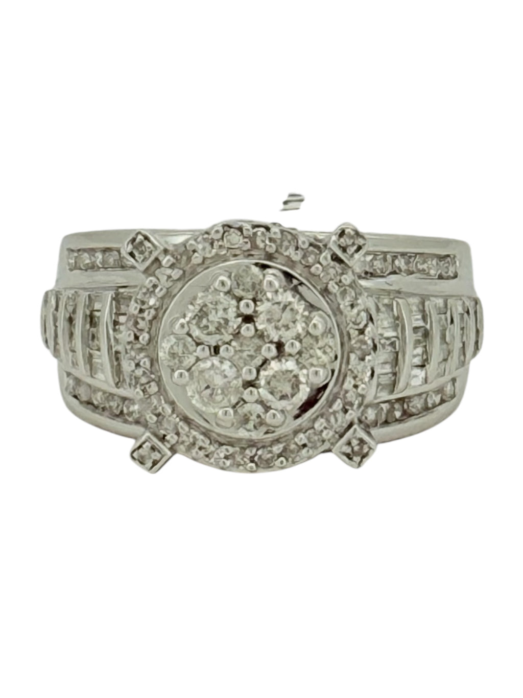 Rings Women 1.01ct 14 KT diamonds Size 7 Weight 5.5gm