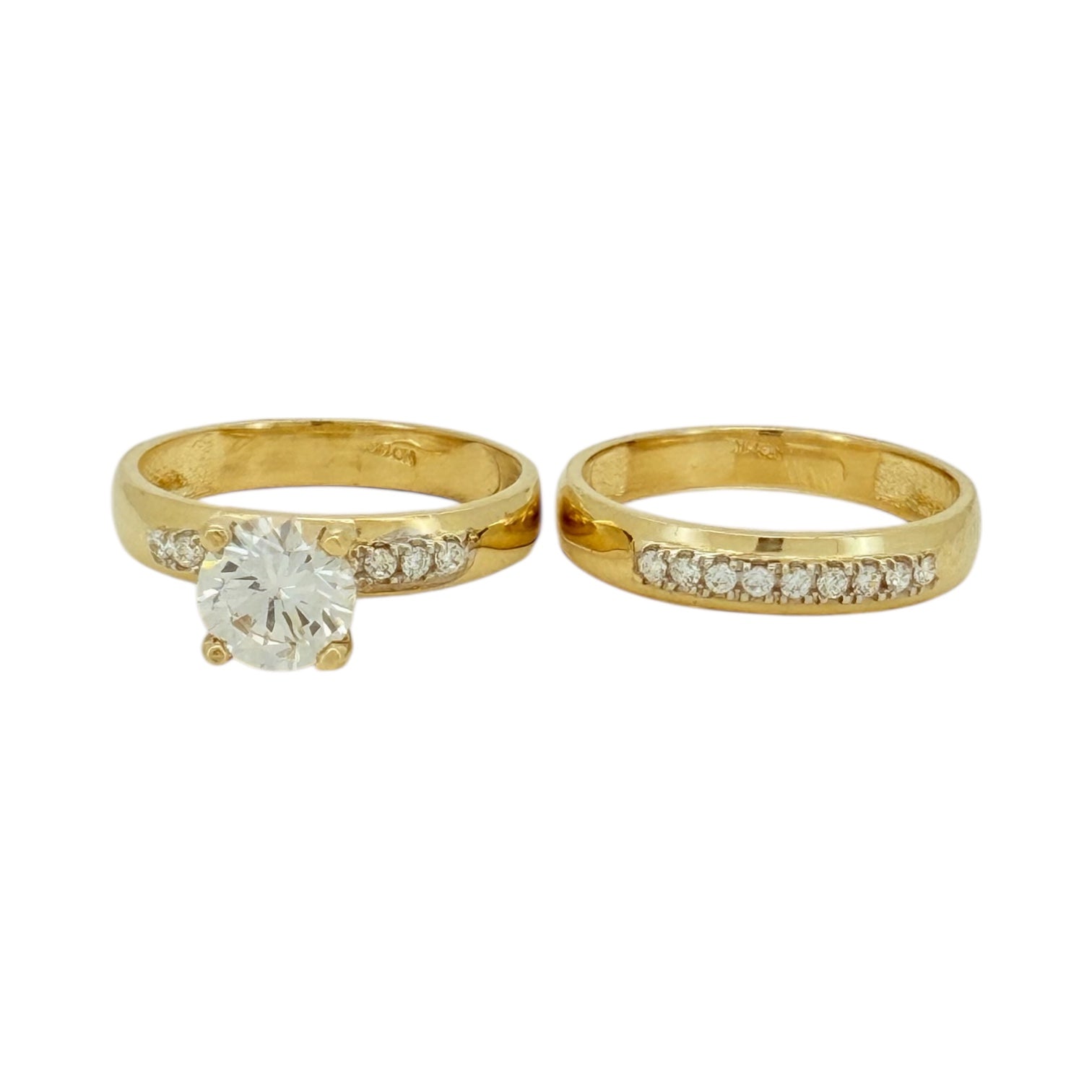 Engagement ring women 10k zicornia Size 7 Weight 4.9gm