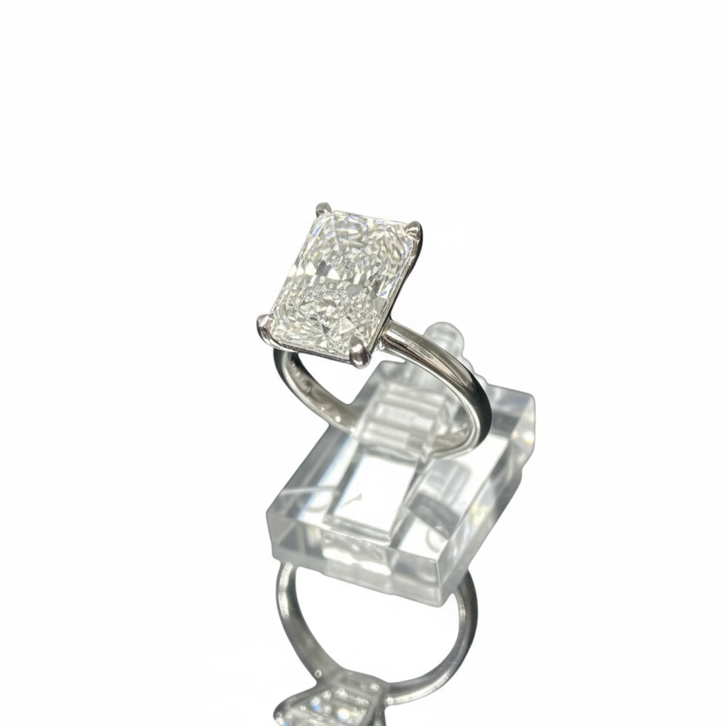 Rings Women RAD 4.1ct/D,VS1 14 KT Lab diamonds Size 4 3/4 Weight 3.9gm