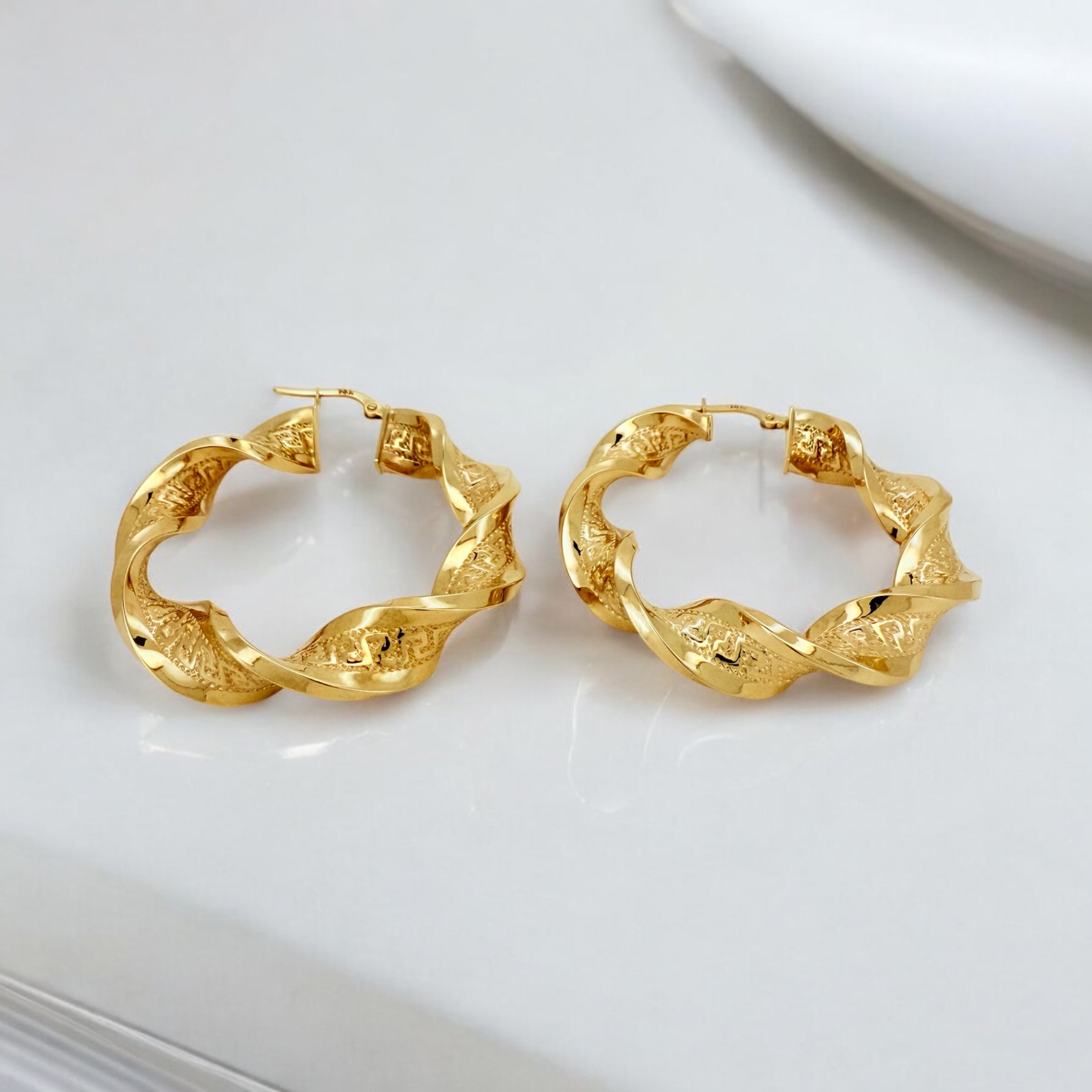 Earrings Crooked 10k Hollow Weight 5.1gm