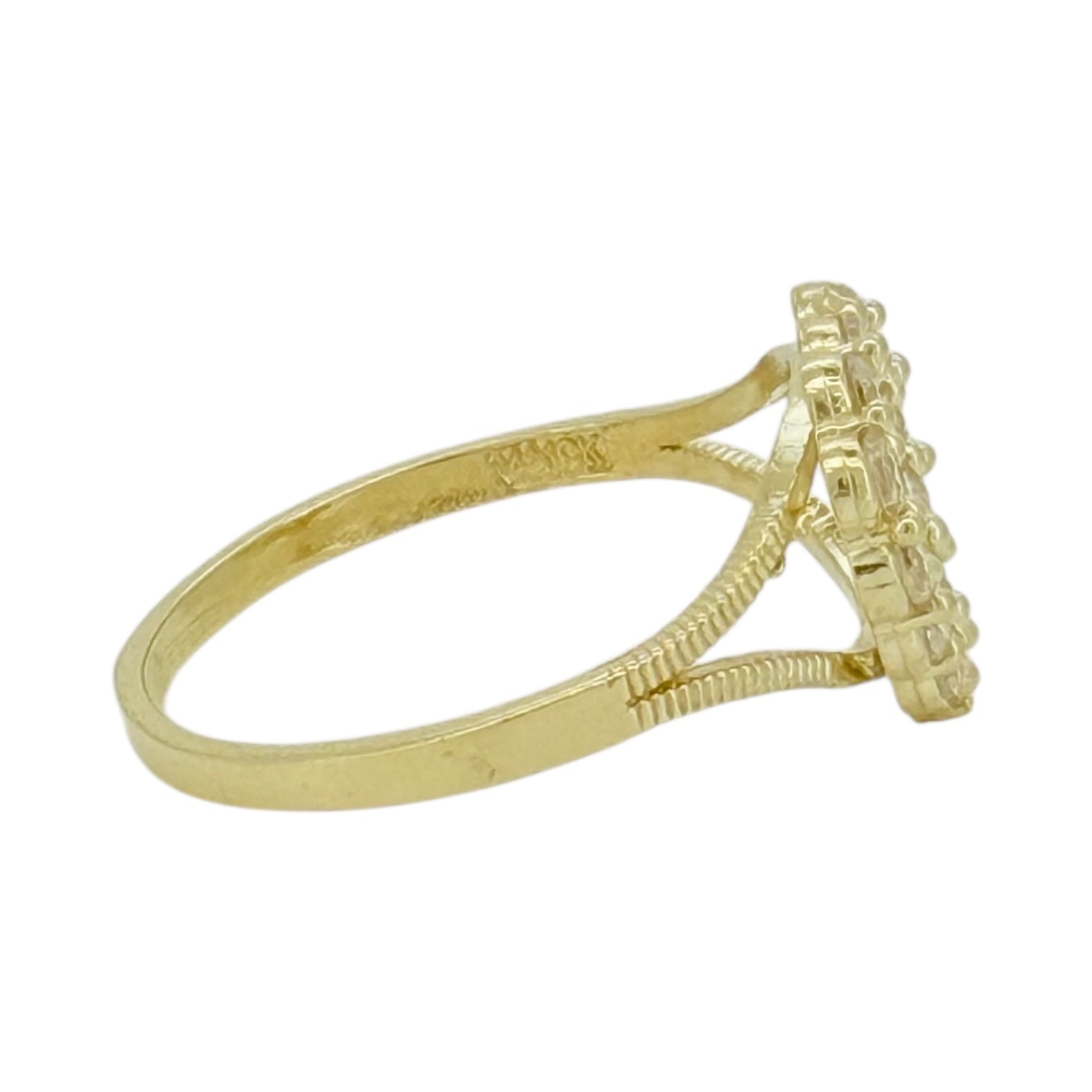 Rings Women 10k zicornia Size 6 3/4 Weight 1.6gm