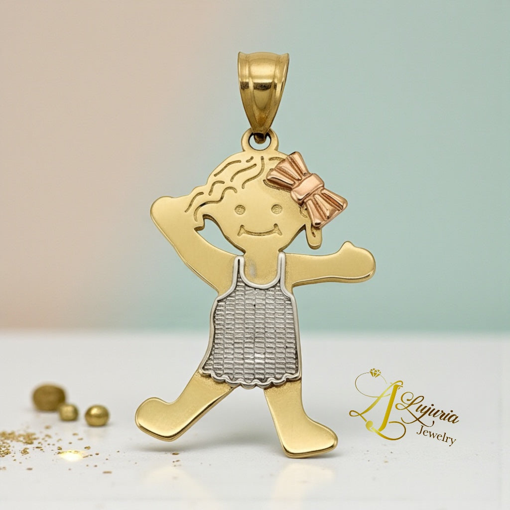 Pendants Little girl 14 KT Solid gold Weight 2.3gm